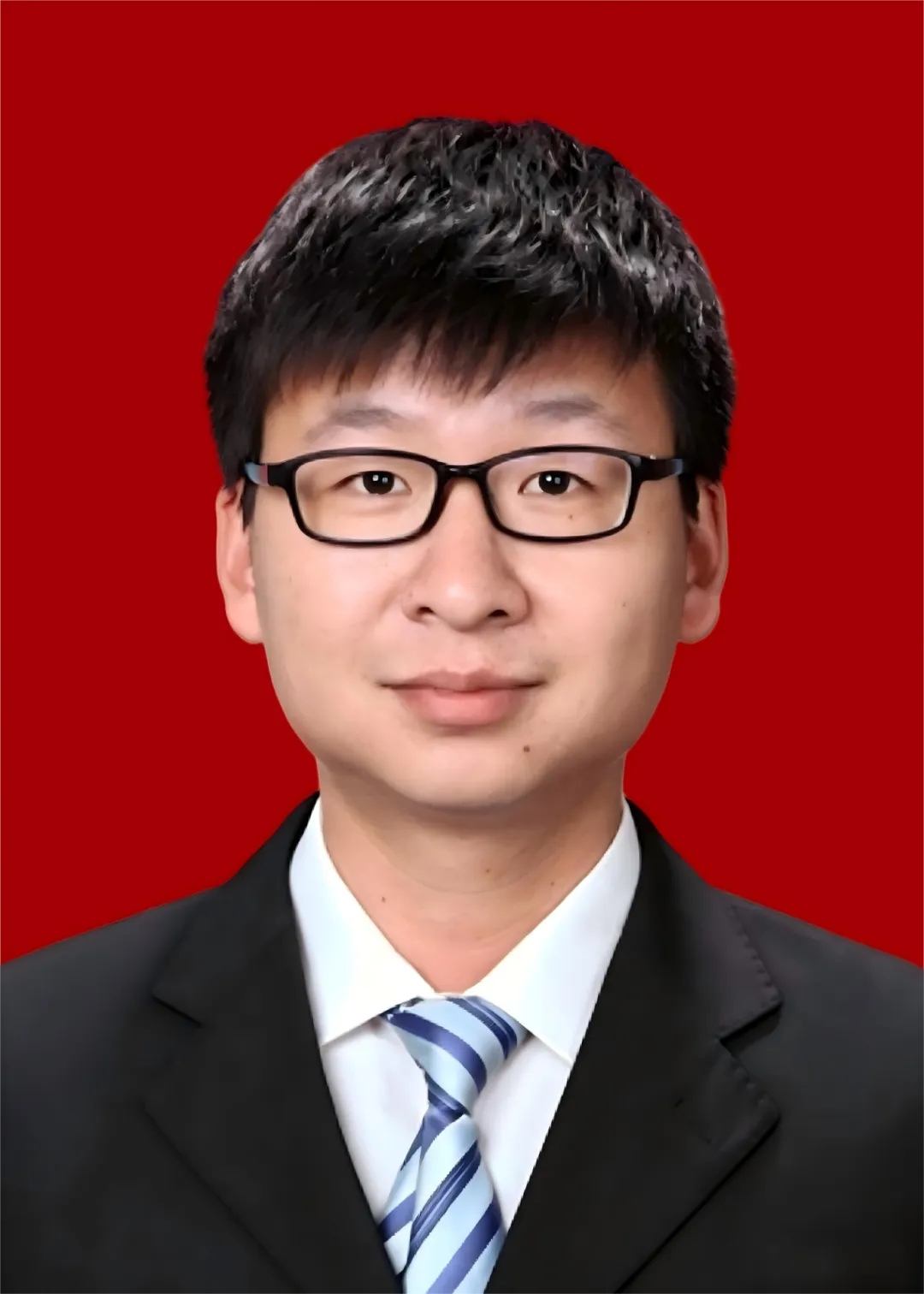 张瑞.png